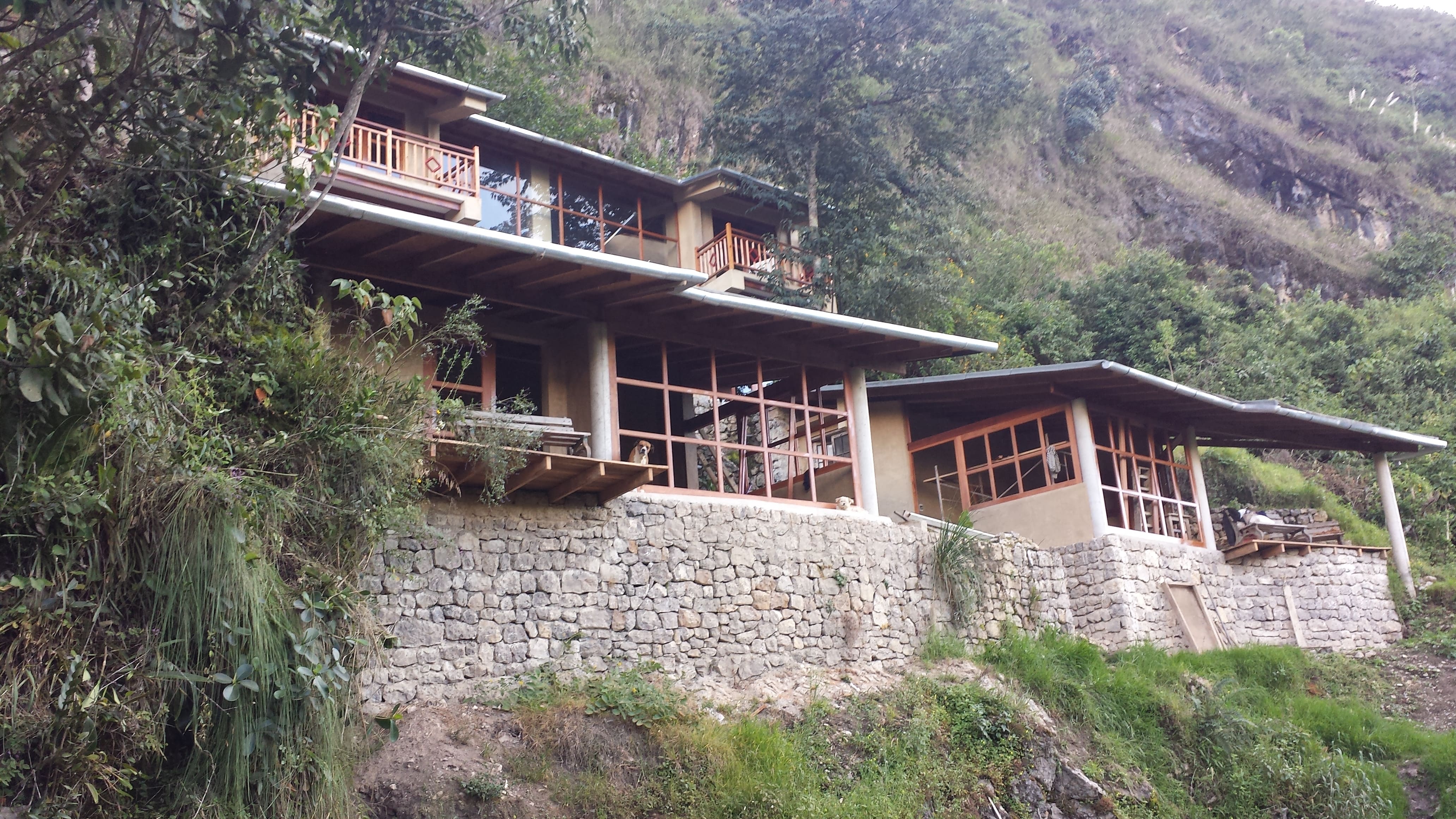 En proceso Bungalow 3 y Bungalow  4